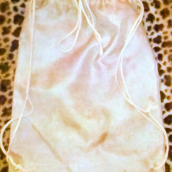 RAW Logo Drawstring Bag - Picture 2 of 3